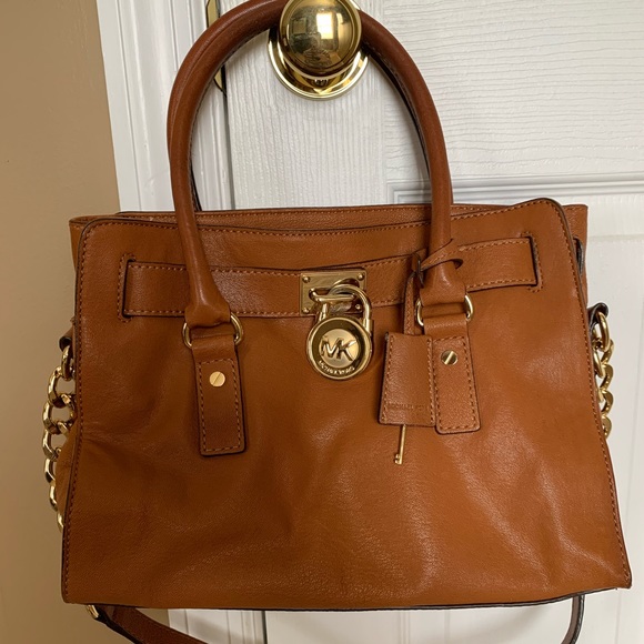 Michael Kors Handbags - Michael Kors medium Hamilton satchel